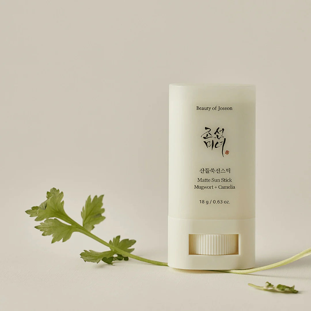 Beauty of Joseon Mugwort + Camelia - Protetor Solar em Bastão Matte FPS50+ PA++++